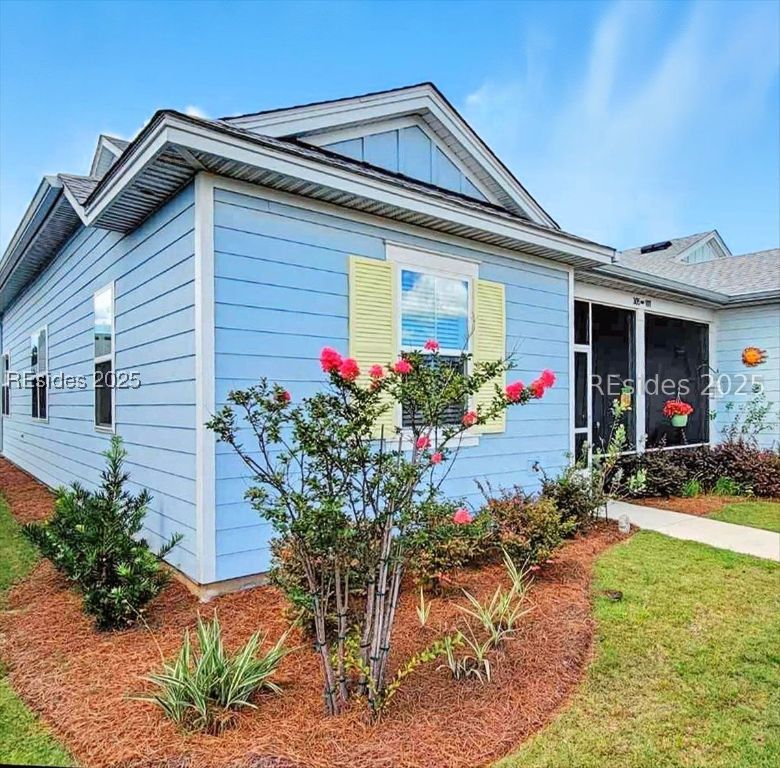 305 Caribbean Soul Avenue Unit: 101
