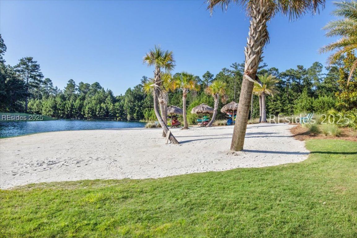 305 Caribbean Soul Avenue Unit: 101