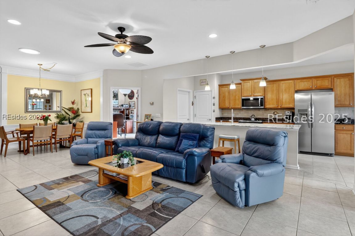 21 Pinedrop Court