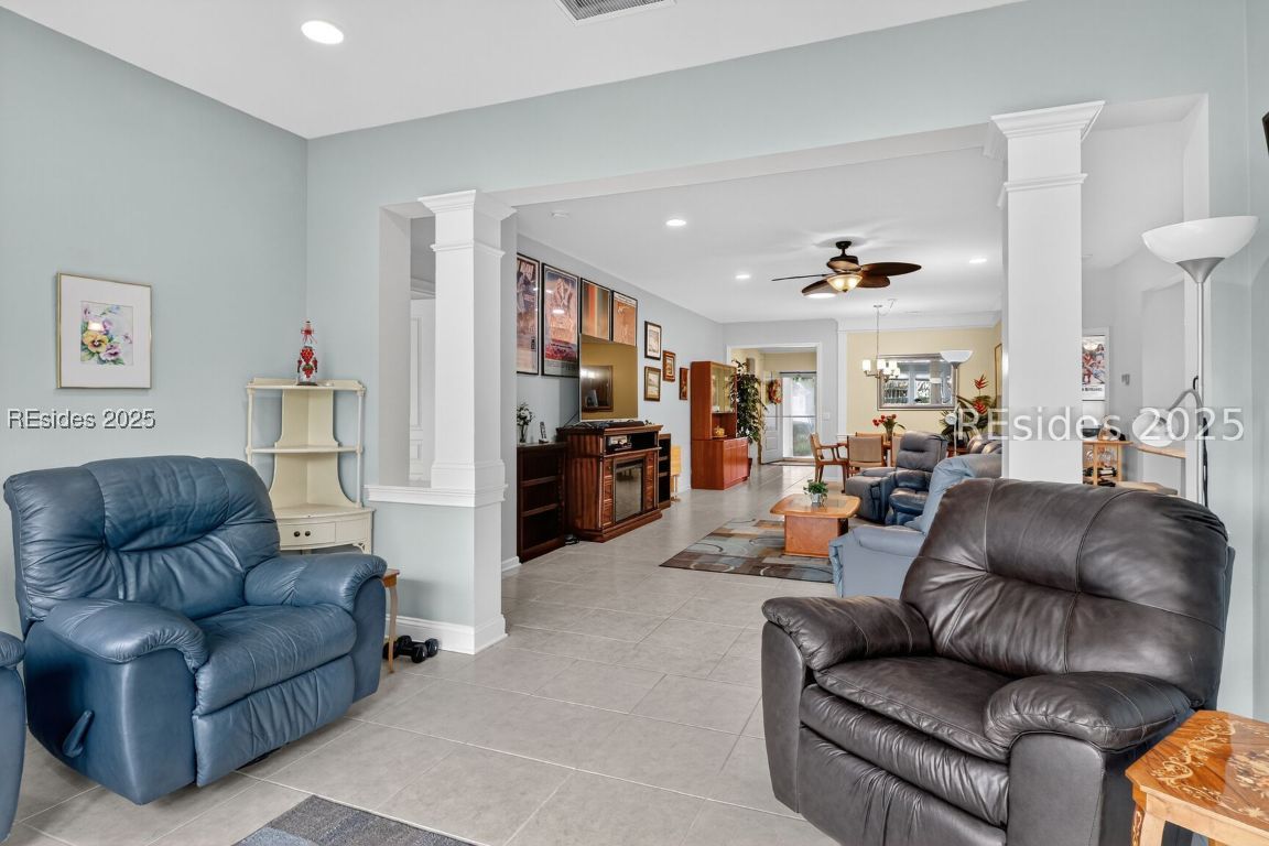 21 Pinedrop Court