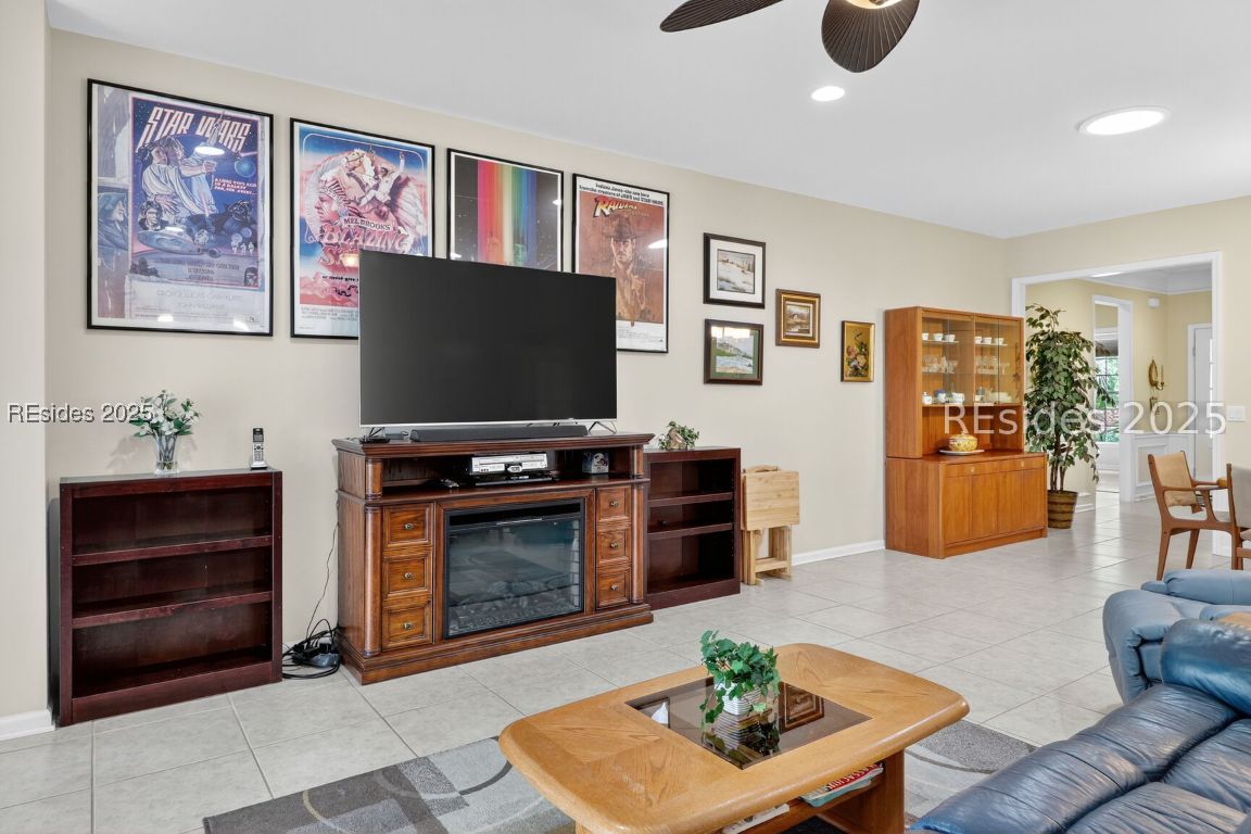 21 Pinedrop Court