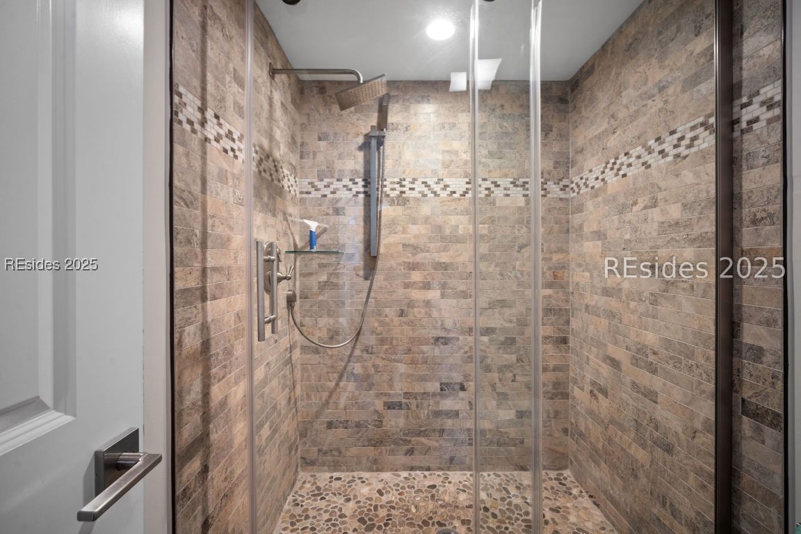 13 Harbourside Lane Unit: 7167