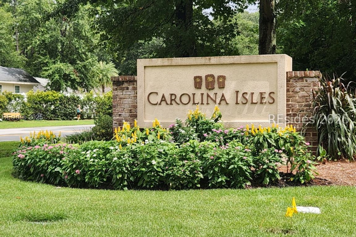 101 Carolina Isles Drive
