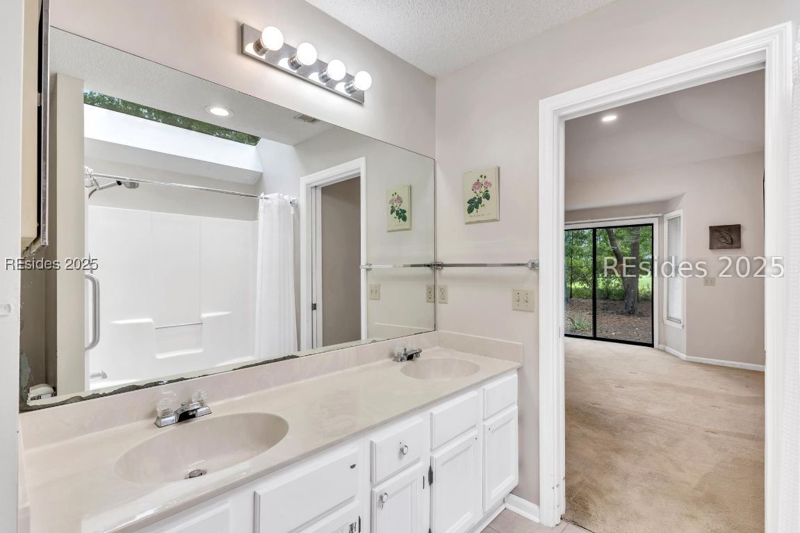 232 White Oaks Circle