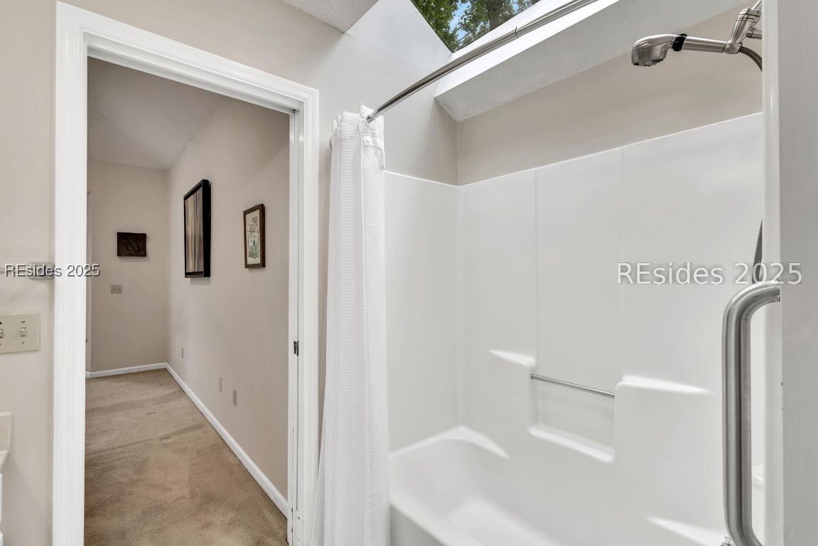 232 White Oaks Circle
