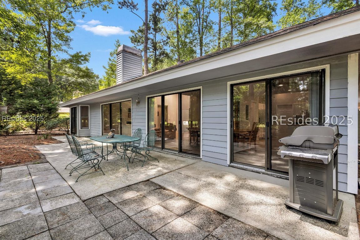 232 White Oaks Circle