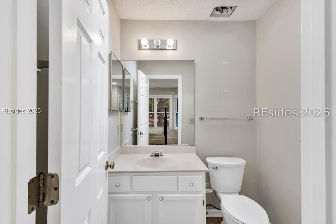232 White Oaks Circle