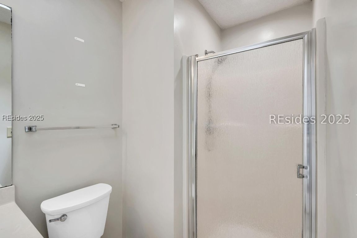 232 White Oaks Circle