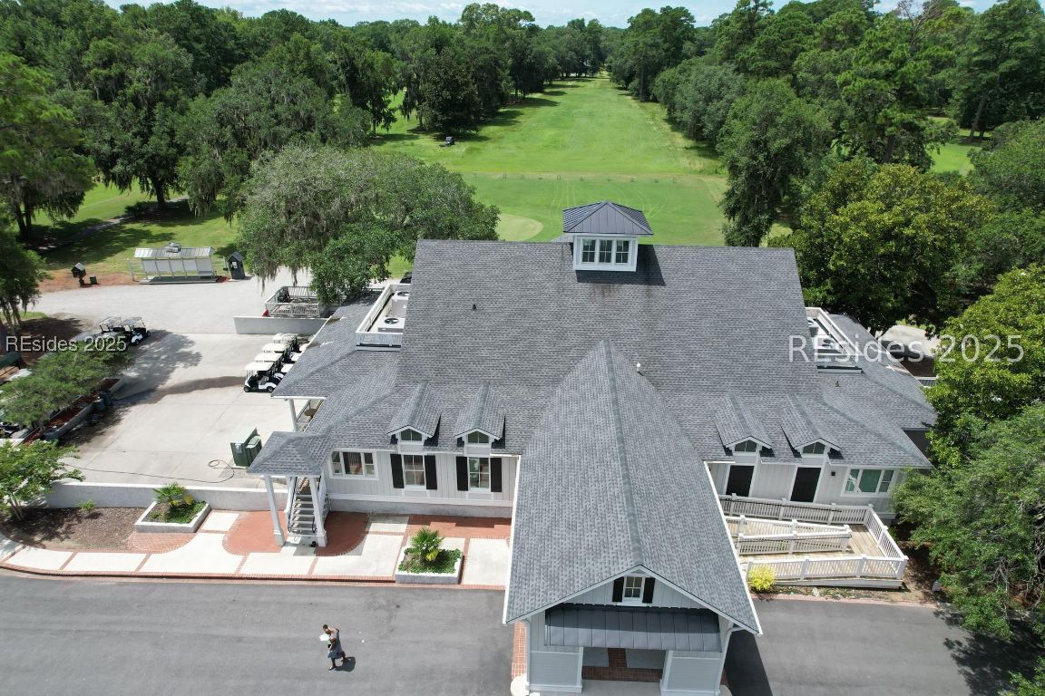 232 White Oaks Circle