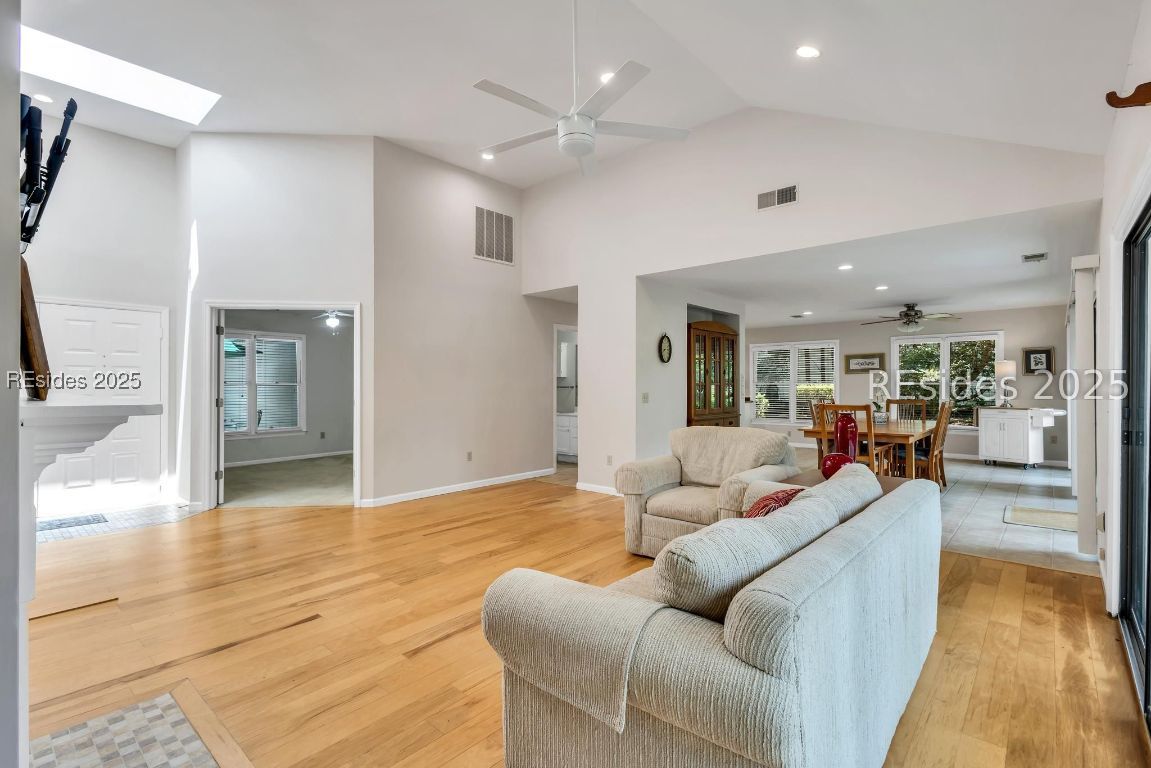 232 White Oaks Circle
