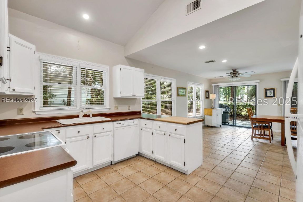 232 White Oaks Circle