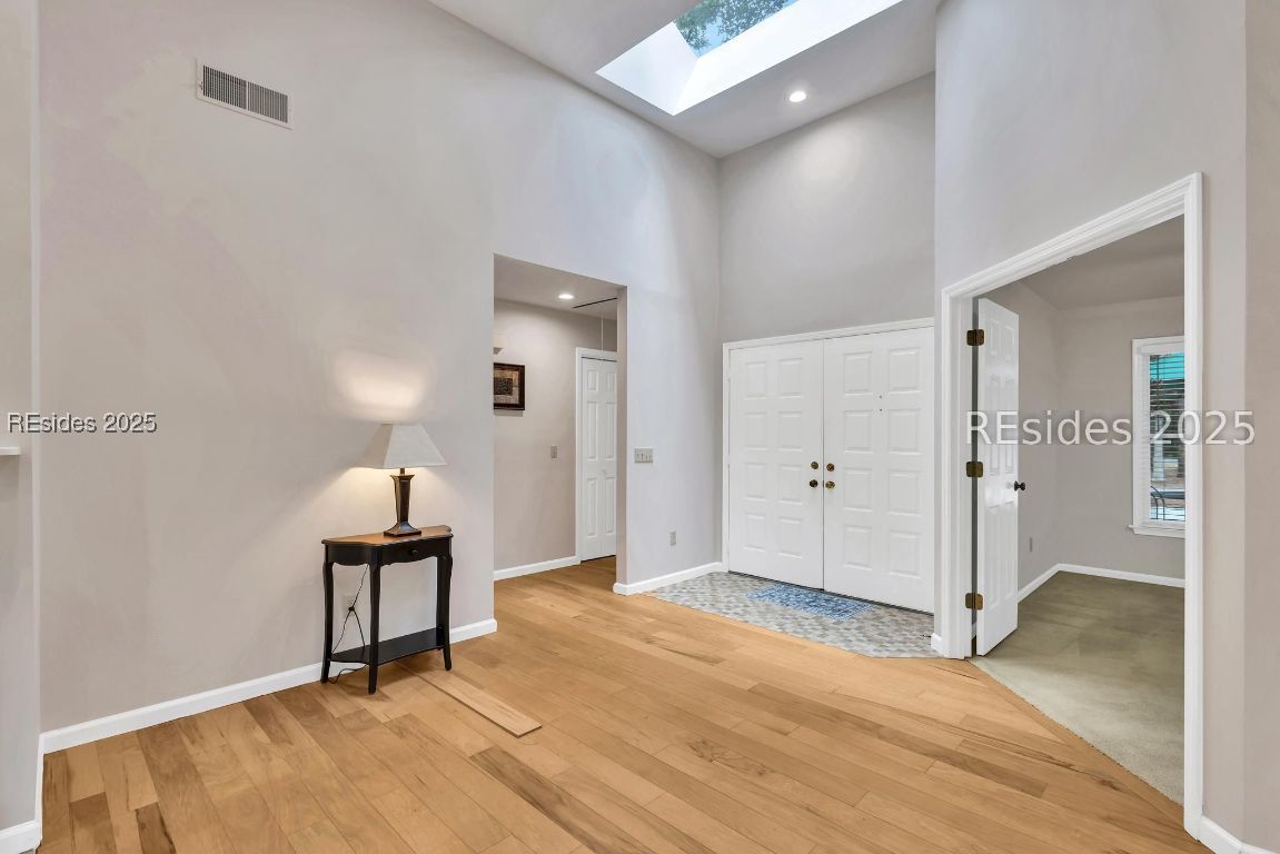 232 White Oaks Circle