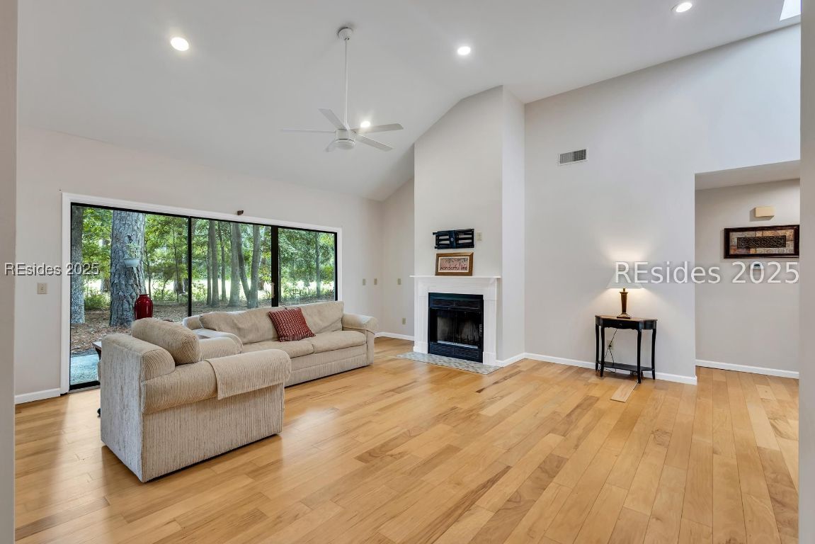 232 White Oaks Circle