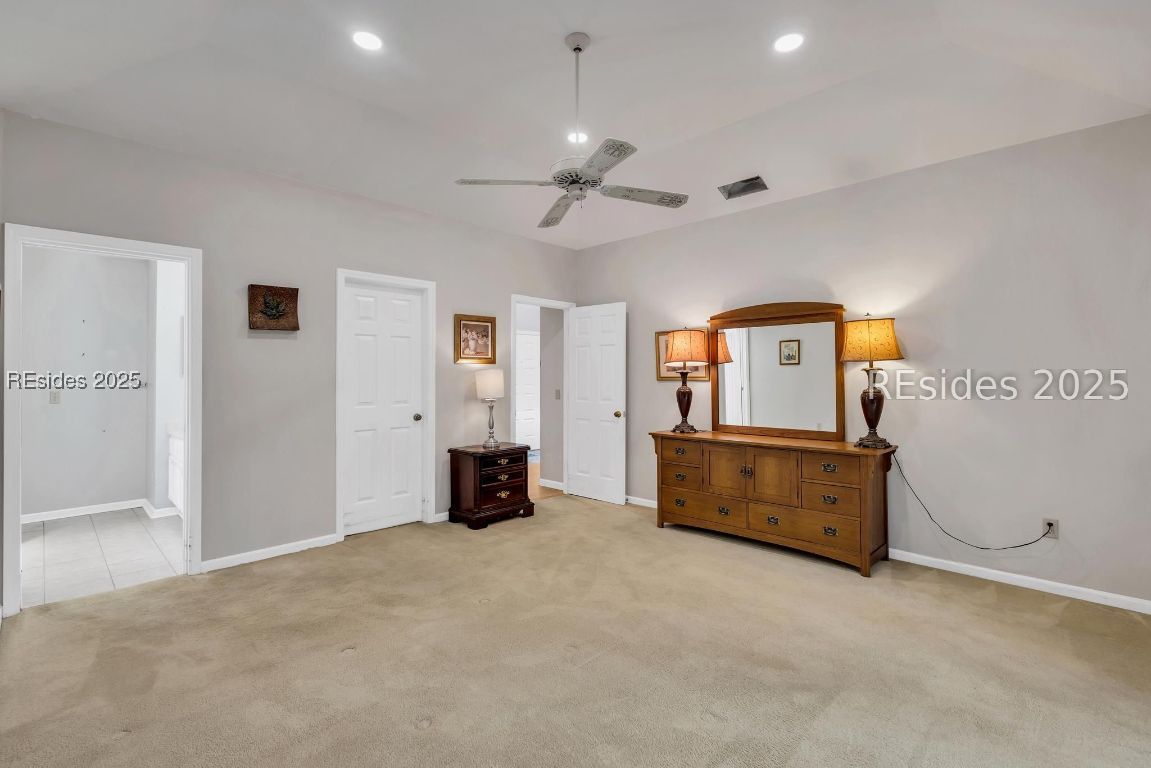 232 White Oaks Circle