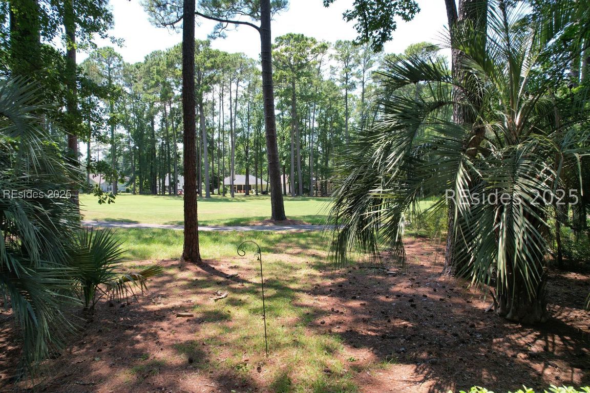 232 White Oaks Circle