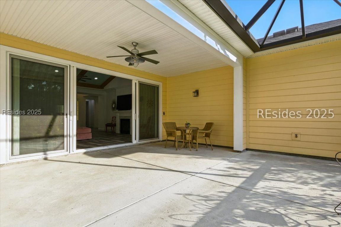 1048 Tiki Terrace