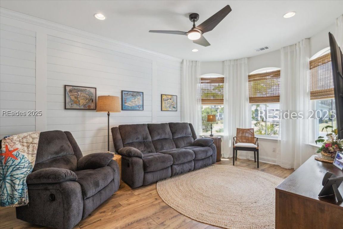 102 Starfish Place