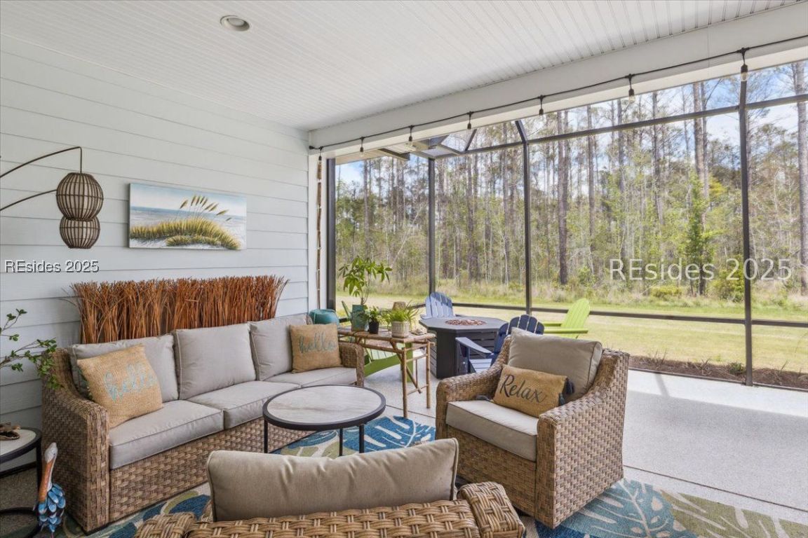 102 Starfish Place