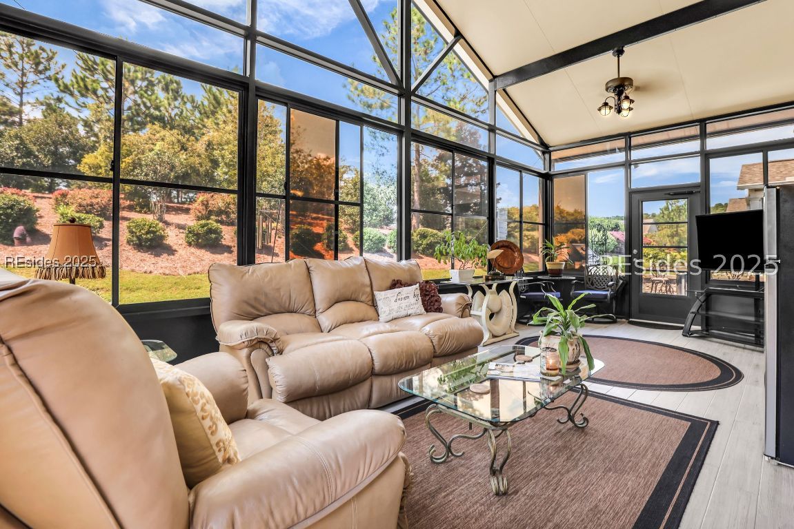 427 Northlake Boulevard