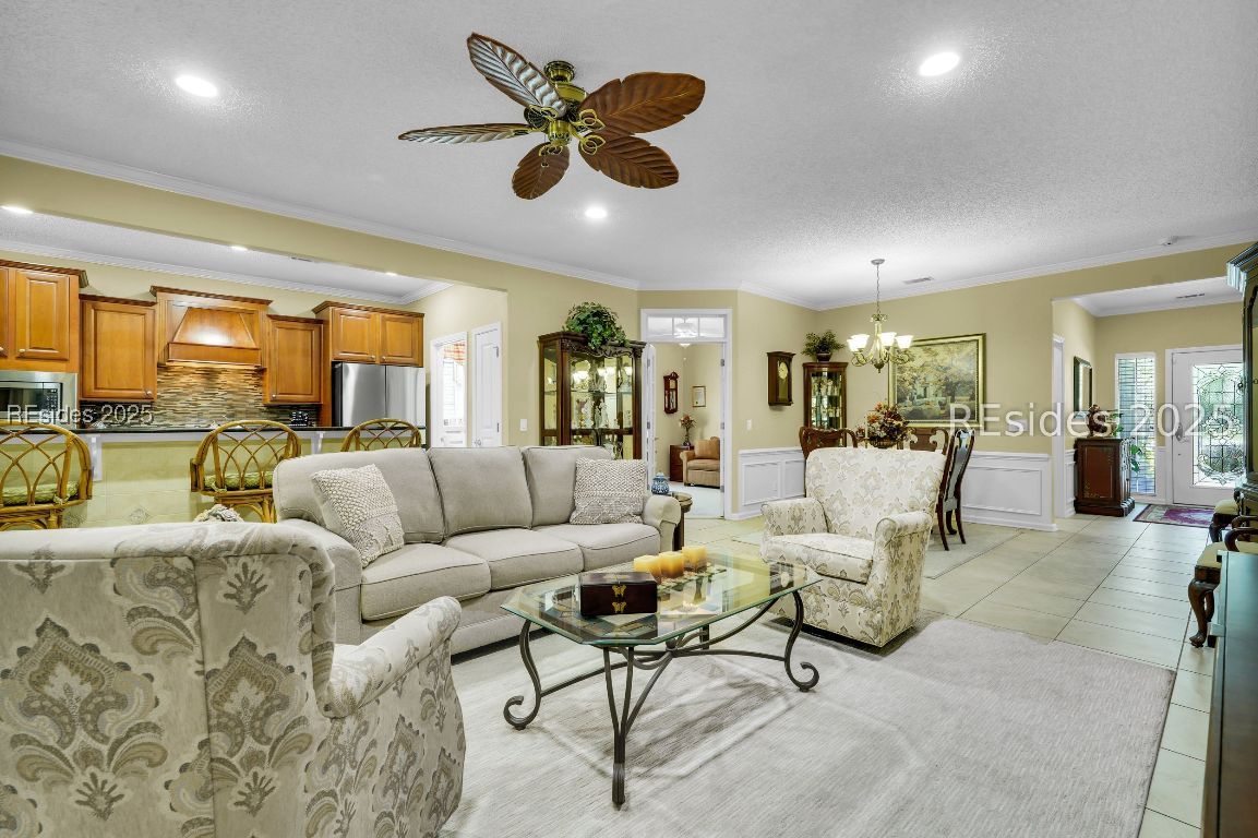 52 Kings Creek Drive