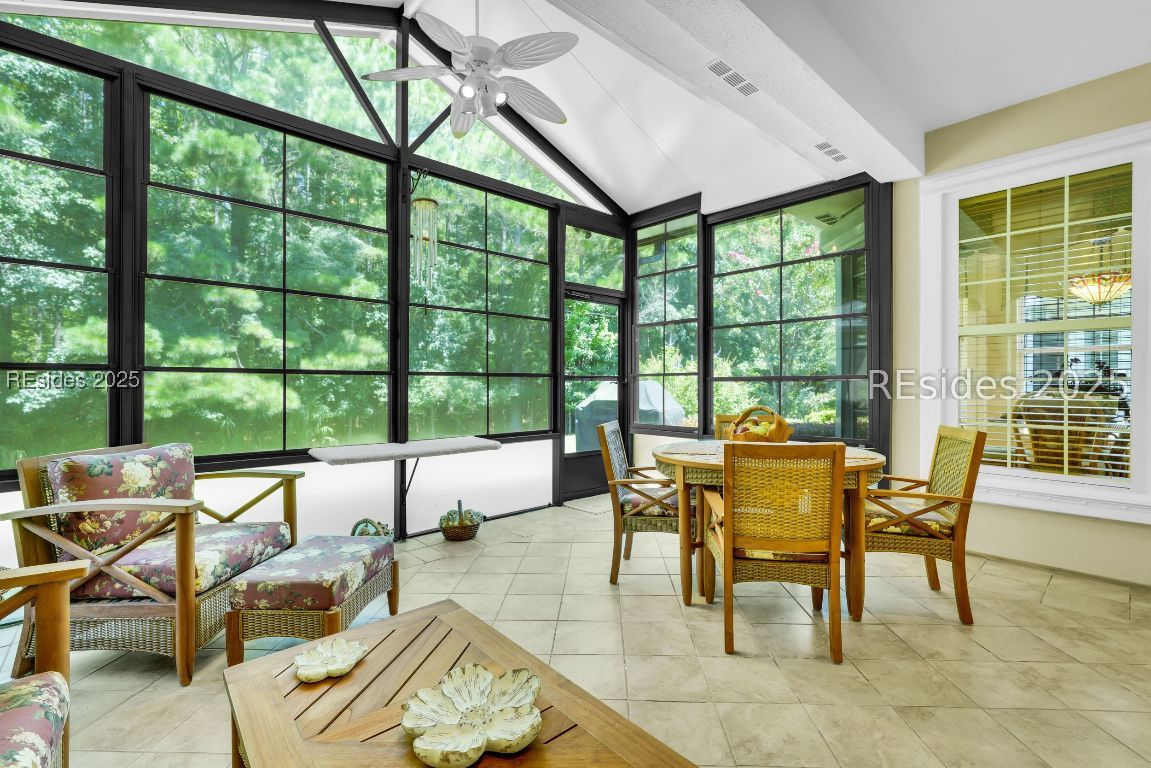 52 Kings Creek Drive