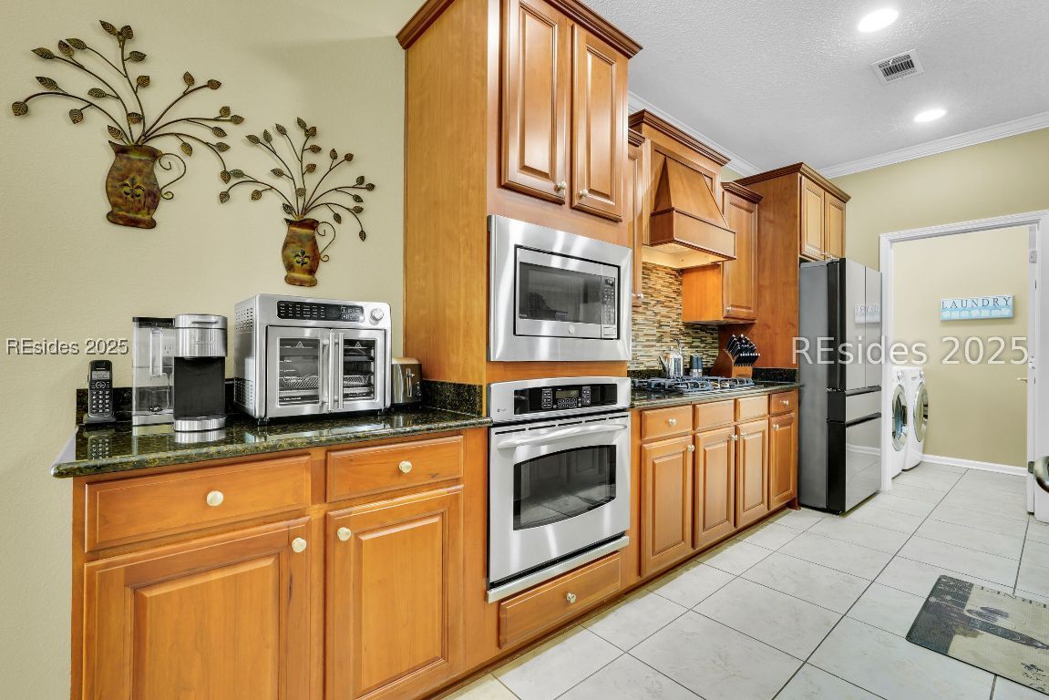 52 Kings Creek Drive
