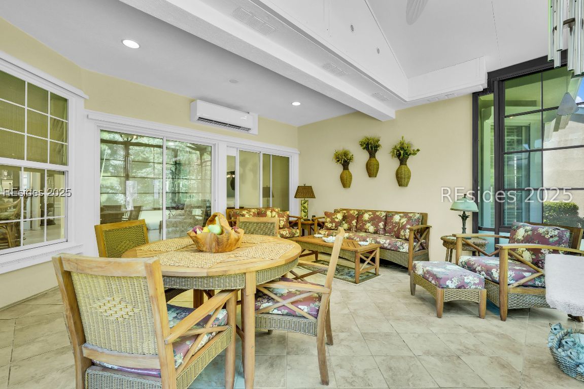 52 Kings Creek Drive