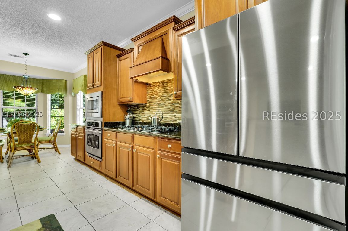52 Kings Creek Drive