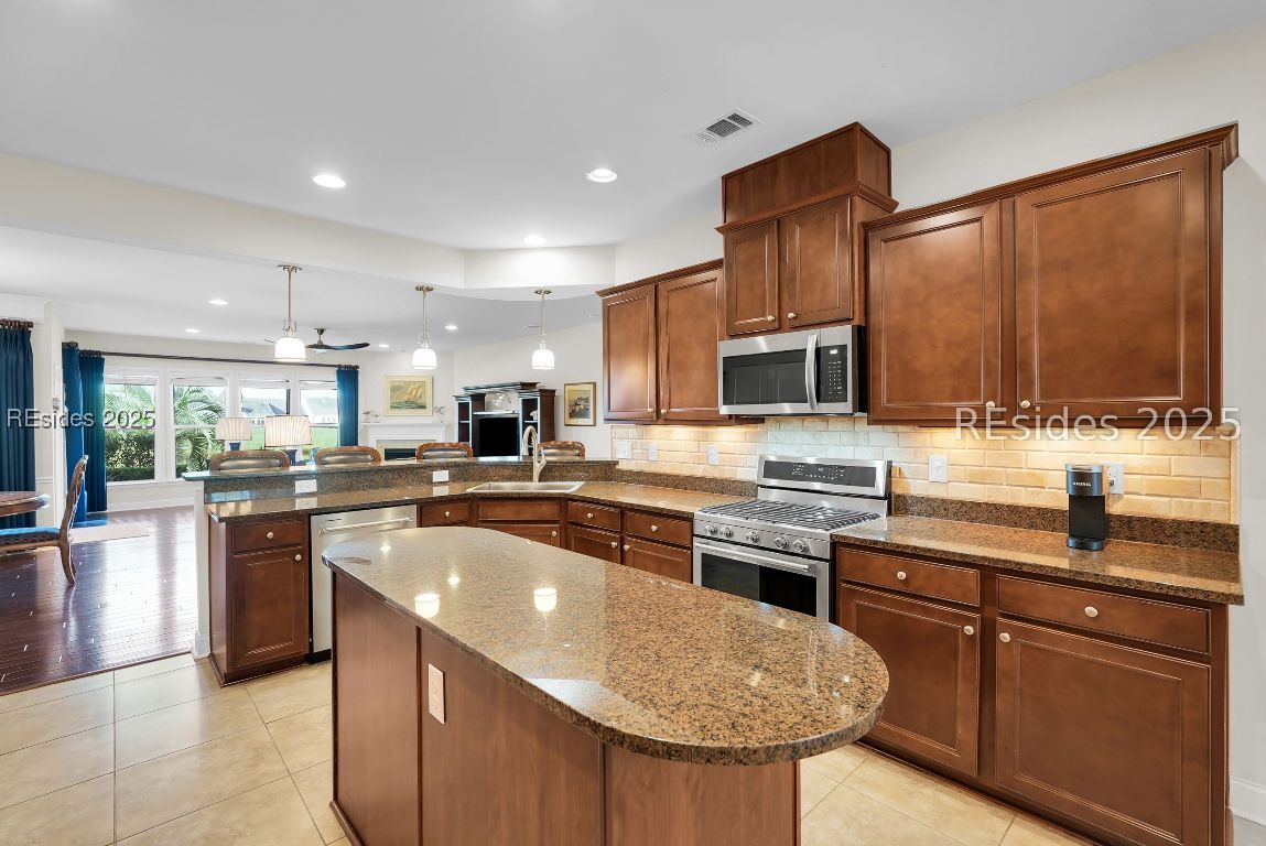 416 Freshwater Lane