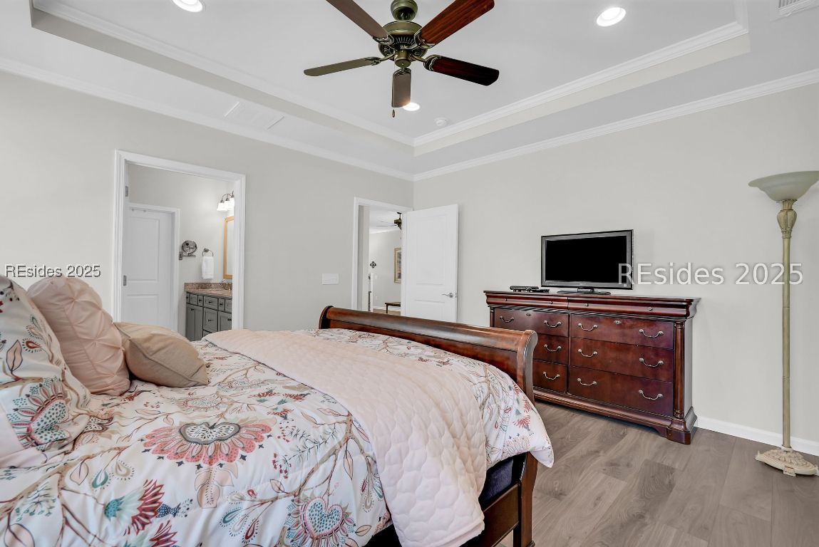 15 Turnberry Court