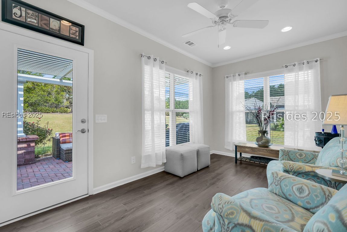 15 Turnberry Court