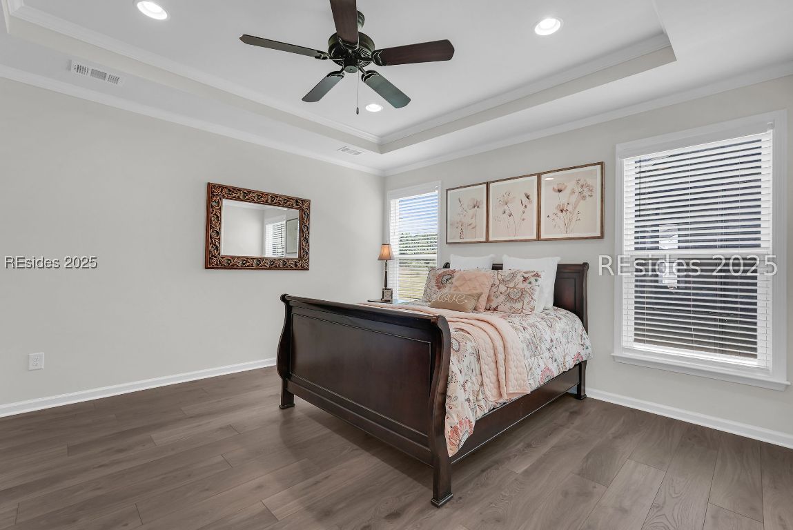 15 Turnberry Court