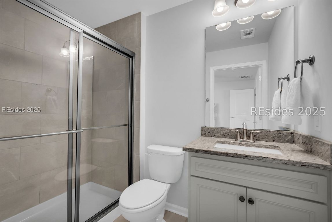 15 Turnberry Court