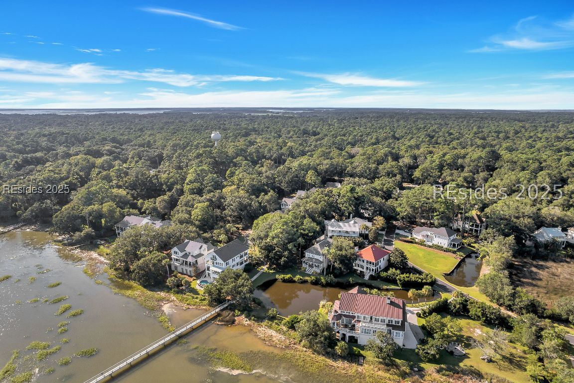 25 Mossy Oaks Lane