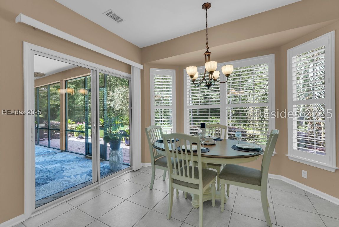 15 Concession Oak Drive
