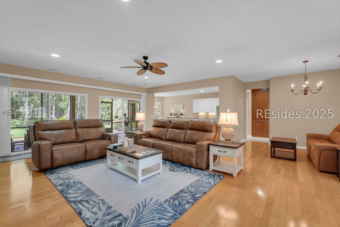 15 Concession Oak Drive