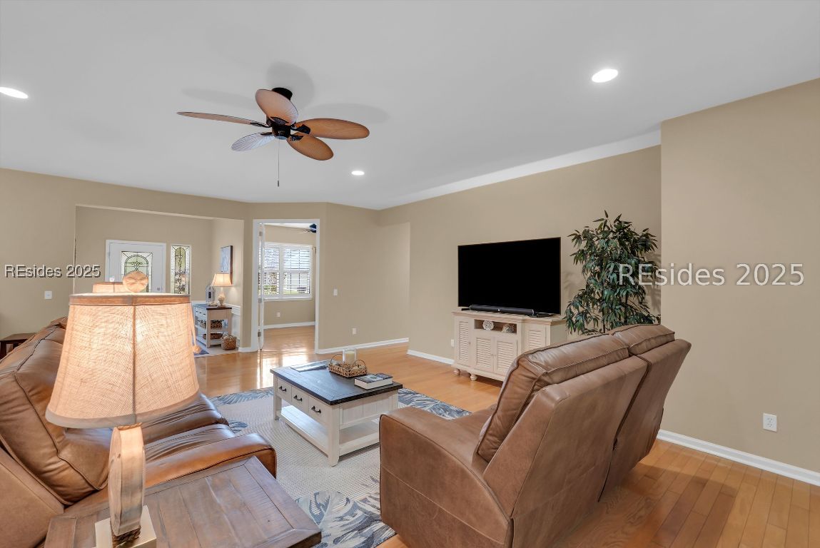 15 Concession Oak Drive