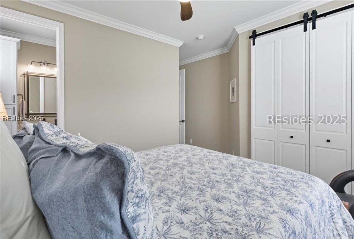 1406 Parrot Avenue
