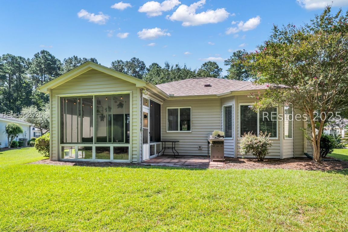 15 Andover Place