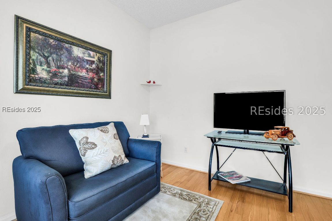 5 Dawn Sky Court