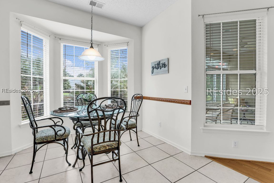 5 Dawn Sky Court