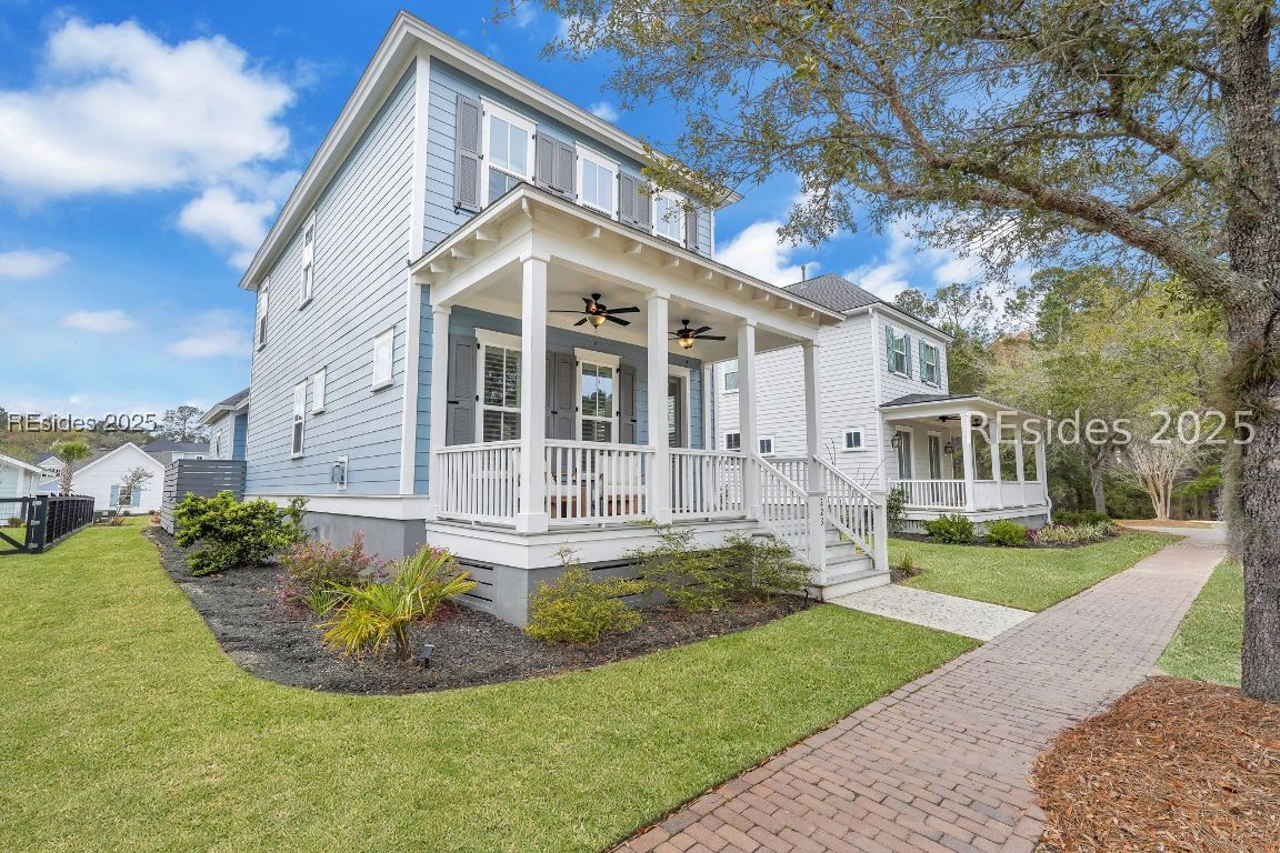 223 Great Heron Court