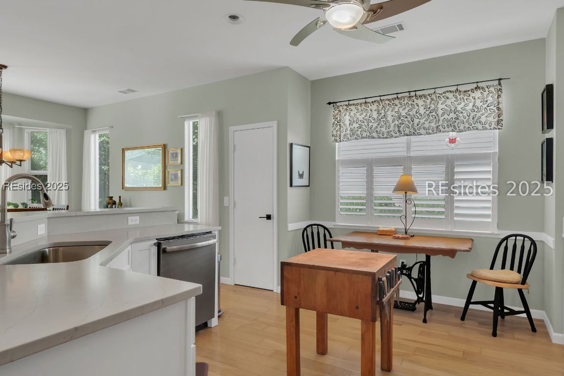 31 COBURN Drive E