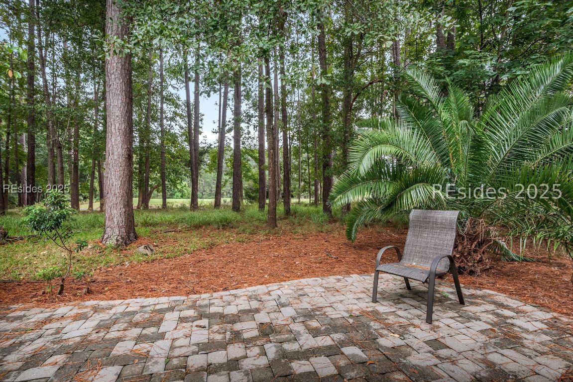 80 Cypress Hollow