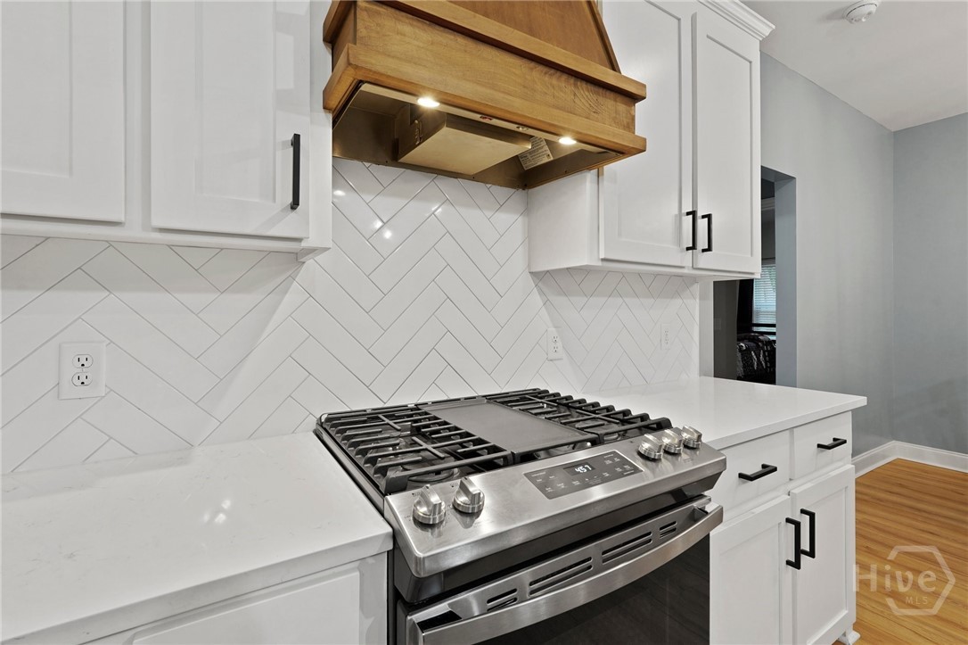 31 S Camelia Court