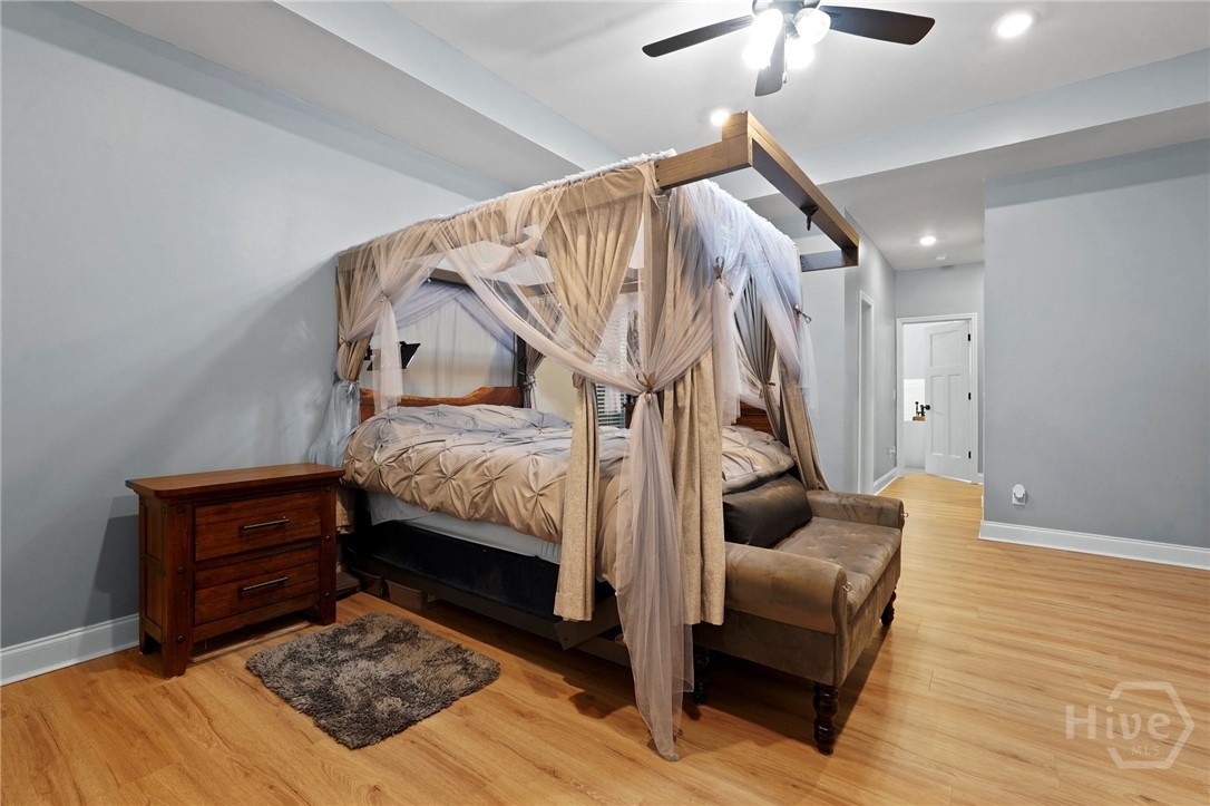 31 S Camelia Court