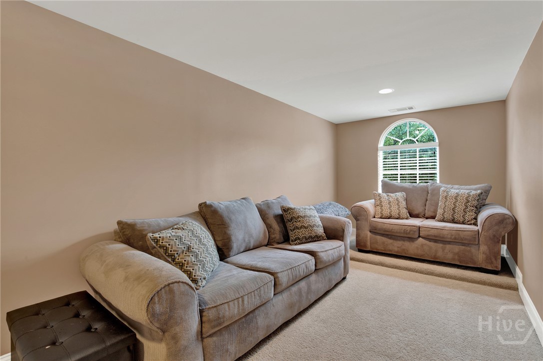 115 Greenview Drive