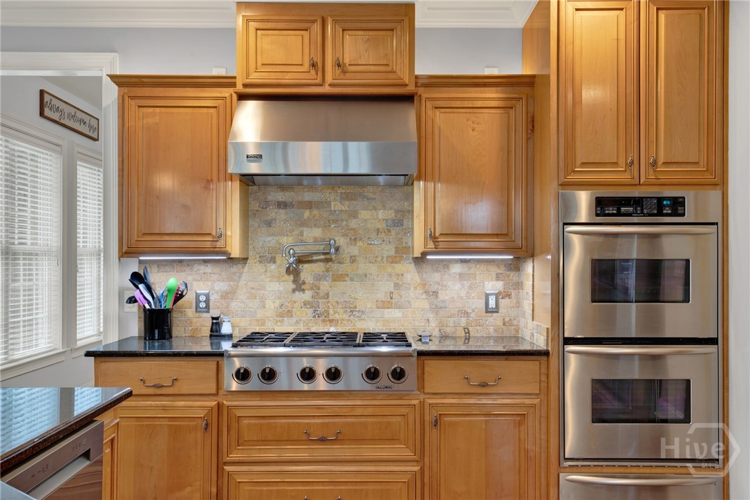 115 Greenview Drive