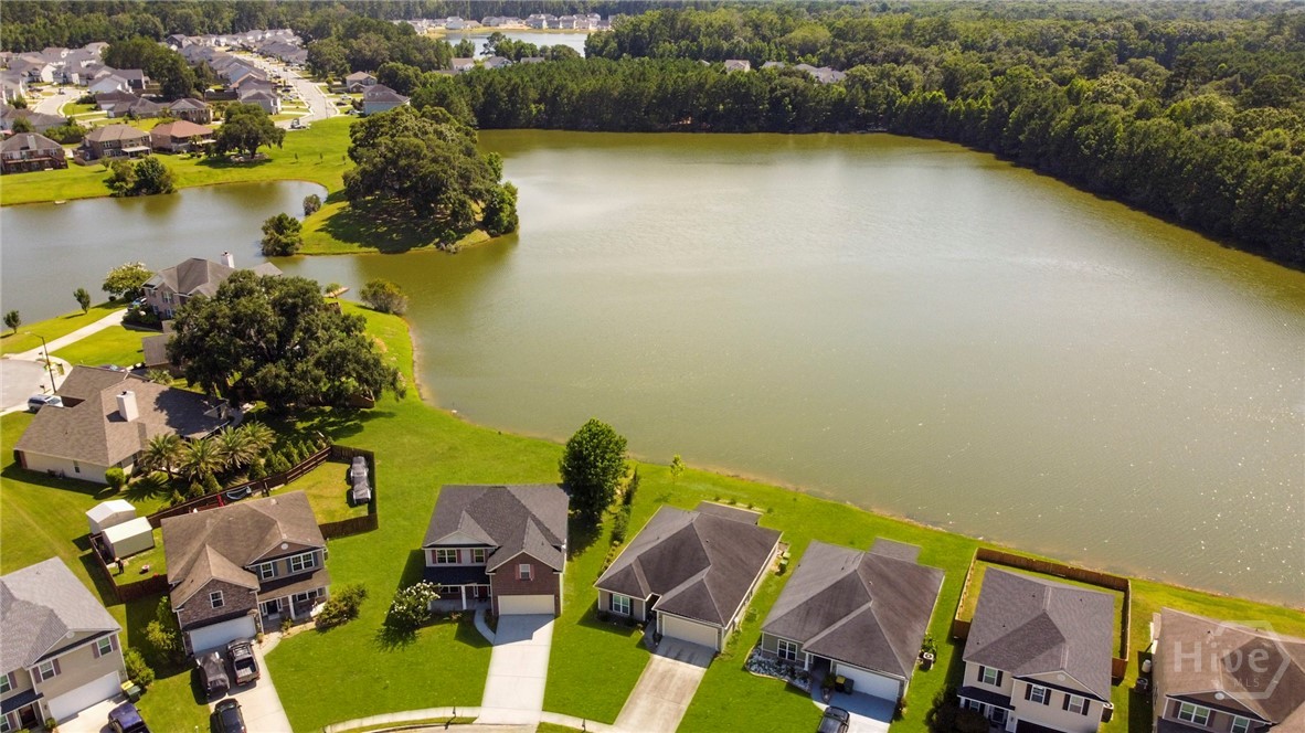 206 Calm Oaks Circle