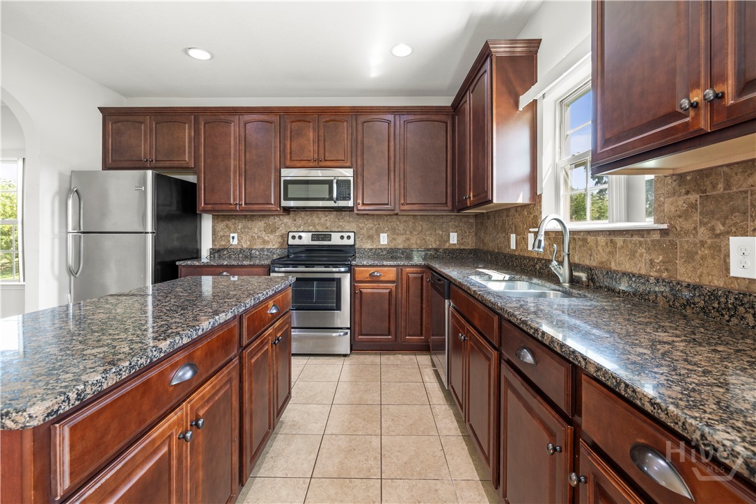 206 Calm Oaks Circle